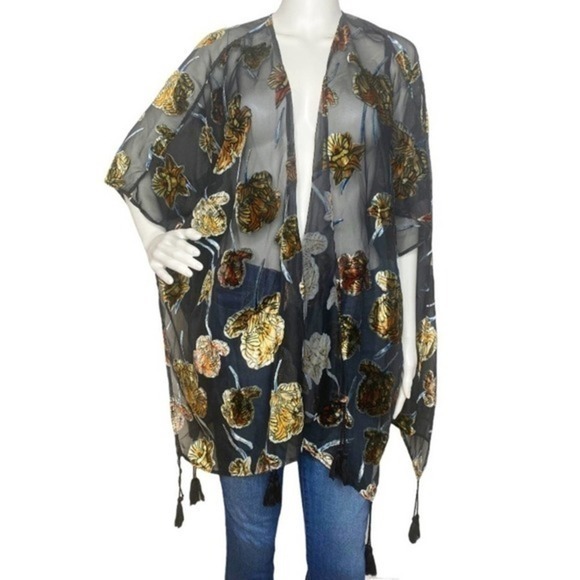 Urban Outfitters Gold Floral Velvet Kimono Size M - Picture 1 of 4
